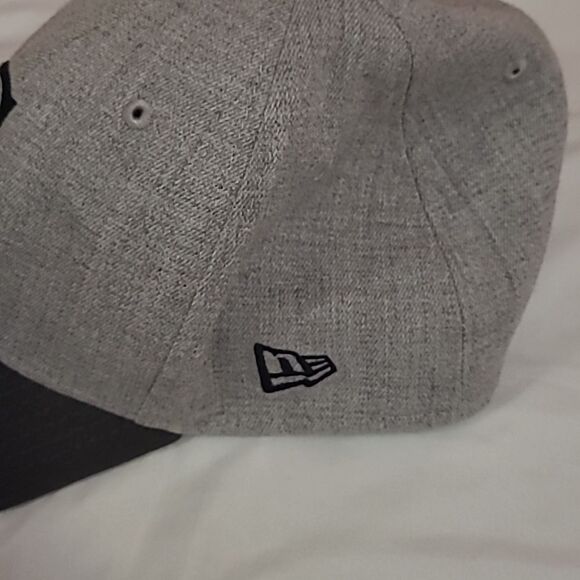 New Era Colorado Rockies MLB Change Up Redux 39THIRTY Fitted Cap L/XL MENS - Picture 2 of 7